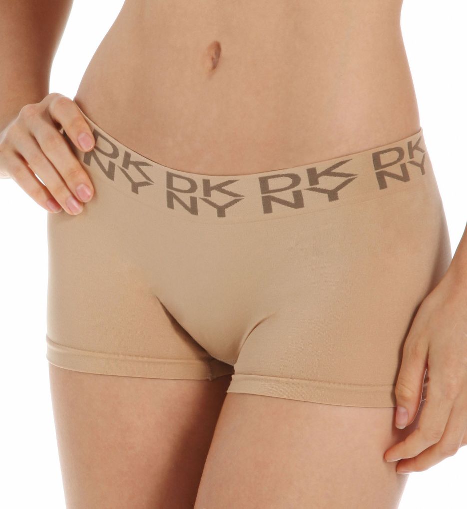DKNY Energy Seamless Boyshort Panty 570264 DKNY Energy Seamless Boyshort Panty 570264